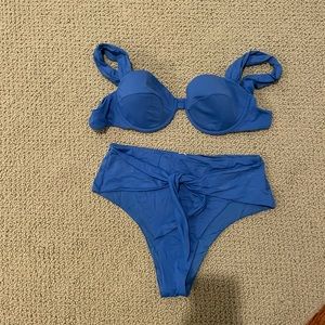 We Wore What Claudia Top (L) & Riviera Bottom (L)